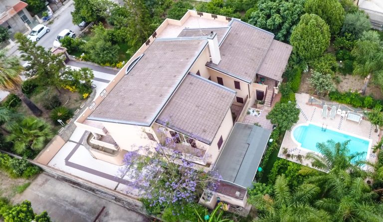 Villa Singola in vendita in via Stazione, Oliveri, Me