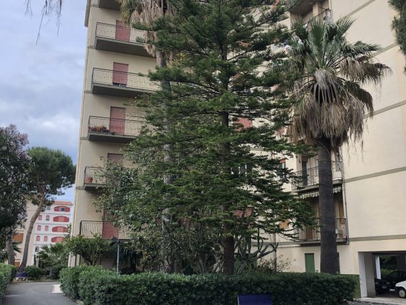 Appartamento in vendita in via Vittorio Madia 124, Barcellona P.G., Me, NextCasa