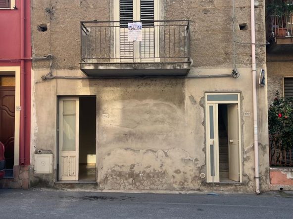 Casa Indipendente in vendita in Corso Garibaldi 100, S. Filippo del Mela, Me, NextCasa