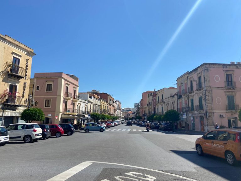 Licenza tabacchi in vendita in via Cassisi 2, Milazzo, Me