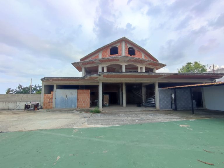 Villa Singola in vendita in via Nazionale, San Pier Marina, Me