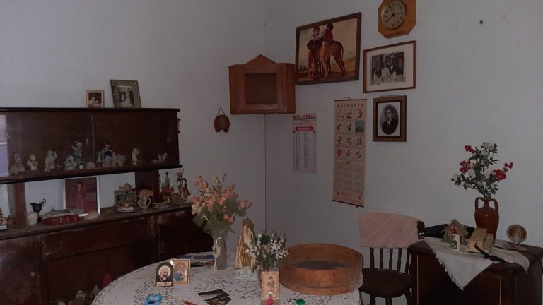 Casa indipendente in vendita in via Rossellina, Santa Lucia del Mela (ME)