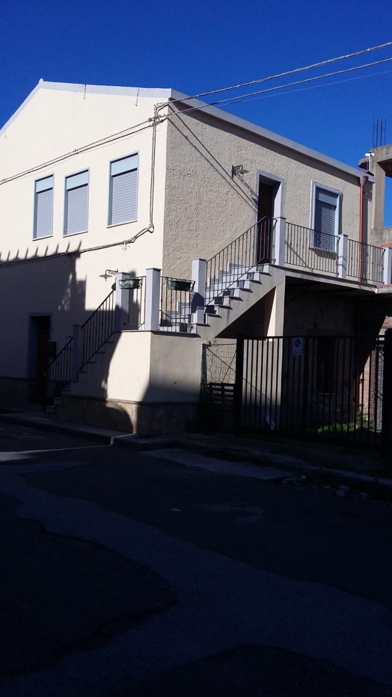 Casa singola in vendita in via Palmiro Togliatti 166 a Cattafi, Me
