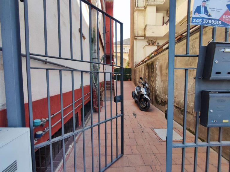 Appartamento in vendita in via Consolare Valeria 174 a Giardini Naxos, Me