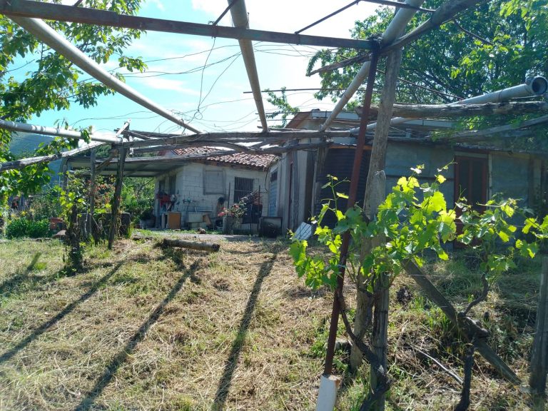 Casa semindipendente in vendita Via Piazza Ospedale S. Calogero, S. Salvatore di Fitalia, Me