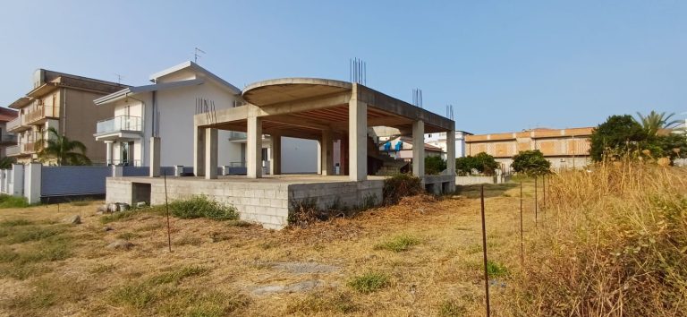 Villa in costruzione in vendita in via Rosmarino, Torrenova, Me