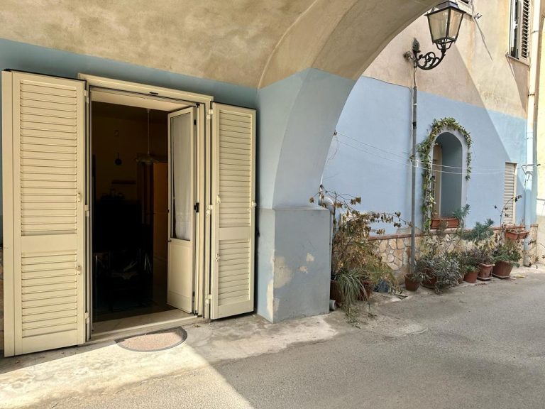Casa indipendente in vendita in via risorgimento 99, Barcellona P.G., Me