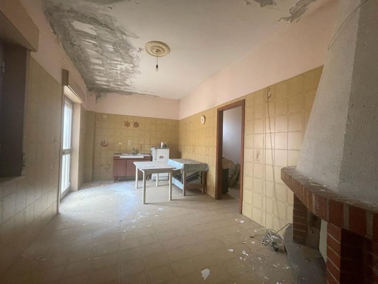 Appartamento in vendita in via statale Oreto 16, Barcellona Pozzo di Gotto