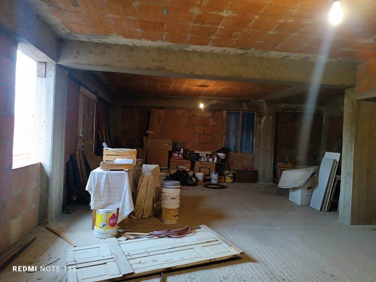 Casa indipendente in vendita in via Gesù e Maria a Gualtieri Sicaminò, Me