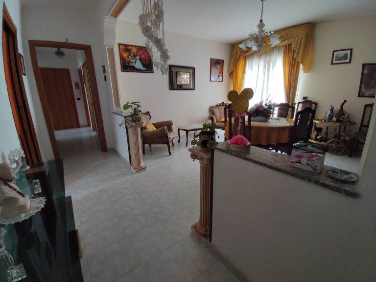 Appartamento in vendita in via Michele Spadafora a Venetico, Me