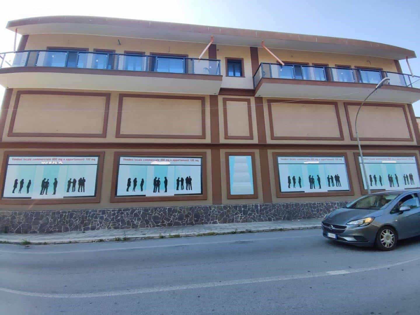 a39888f7-a229-4af0-97bb-a30c4a6202a0 Vendita immobili commerciali e residenziali a NextCasa, appartamenti e negozi in affitto e vendita, situati in posizione strategica e moderna, perfetti per investimento e residenza.