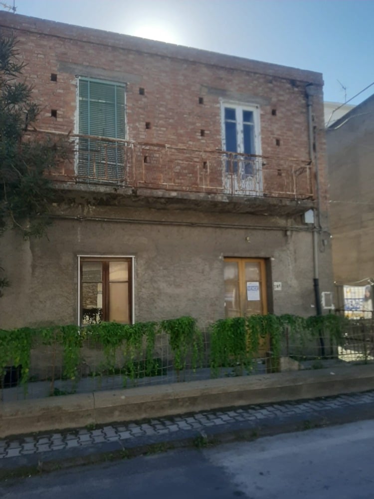 Casa indipendente da ristrutturare, Via statale113, Terme Vigliatore, Me