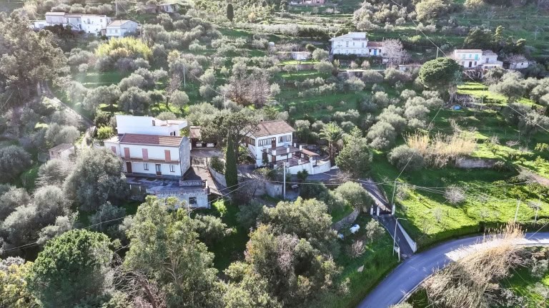 Casale/Villa  in vendita in c/da Pileci 4 ,Gioiosa Marea, Me