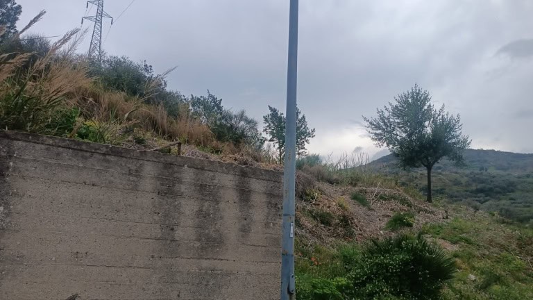 Terreno edificabile in vendita in C.da Santa Barbara a Saponara, Me