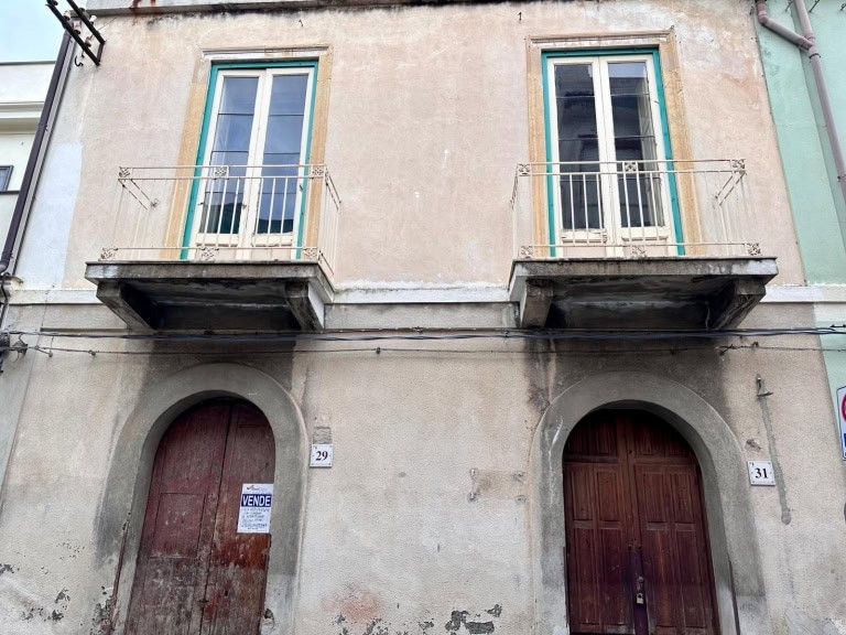 Casa indipendente in vendita in via Alessandro Volta 31, Barcellona P.G., Me