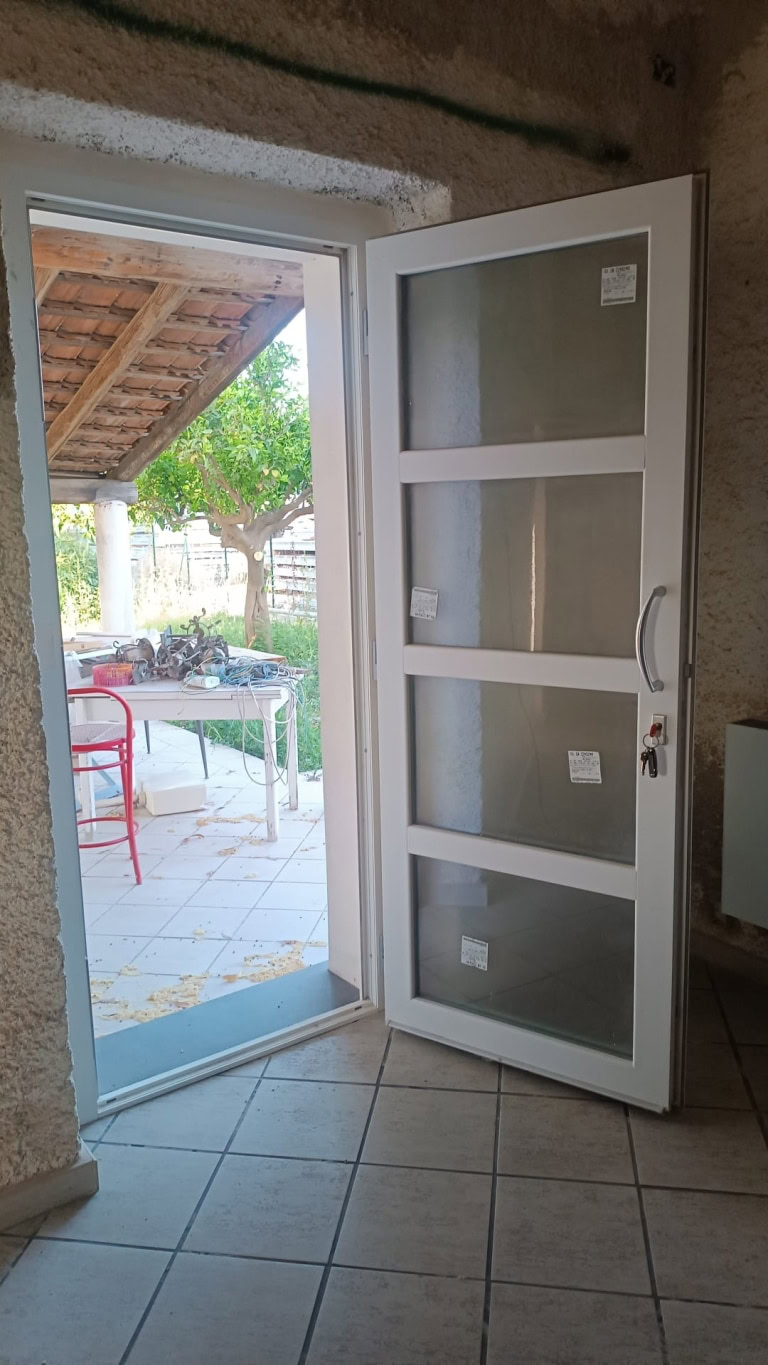 Villa in vendita in Viale regione Siciliana a Monforte Marina, Me