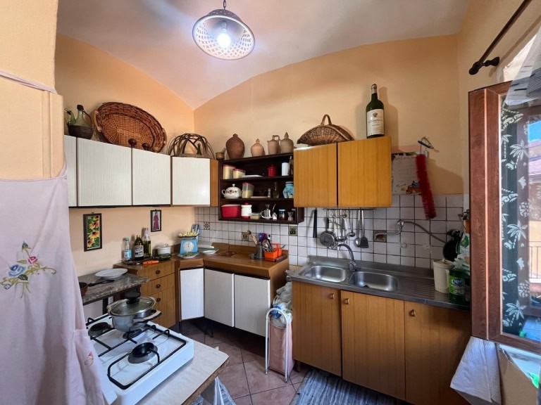Appartamento in vendita in Via Caracciolo, Santo Stefano di Camastra, Me