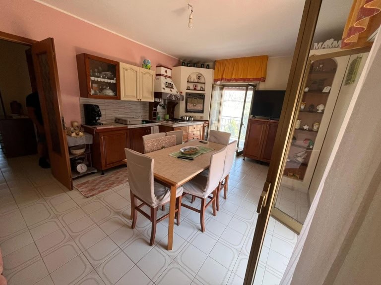 Appartamento in vendita in Via Marina, Santo Stefano di Camastra, Me