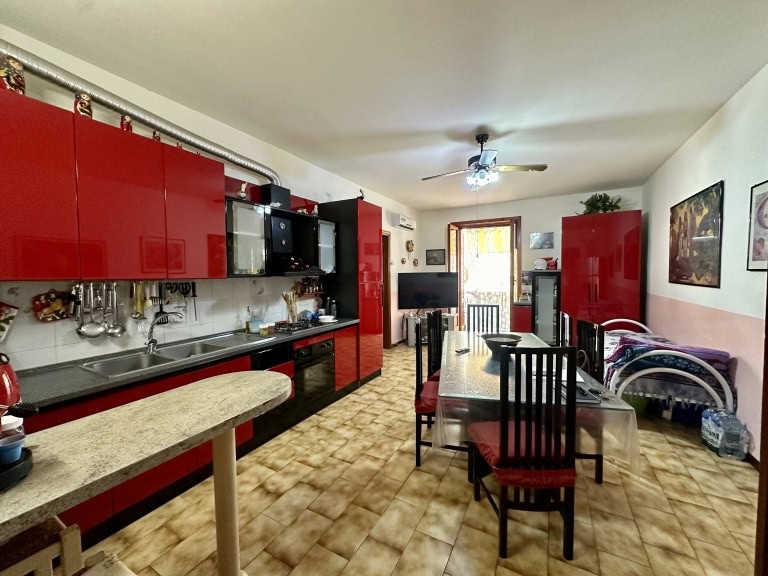 Appartamento in vendita in via Gaspare Amodeo 96, Oliveri, Me