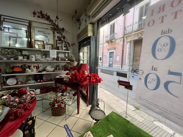 Attività in vendita in Via Medici, Sant’Agata di Militello, Me