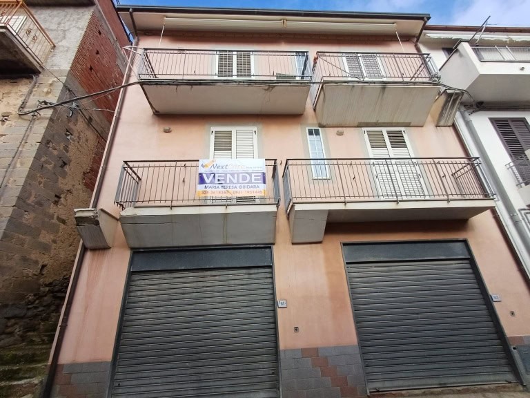 Appartamento in vendita in Via San Biagio, Ficarra, Me