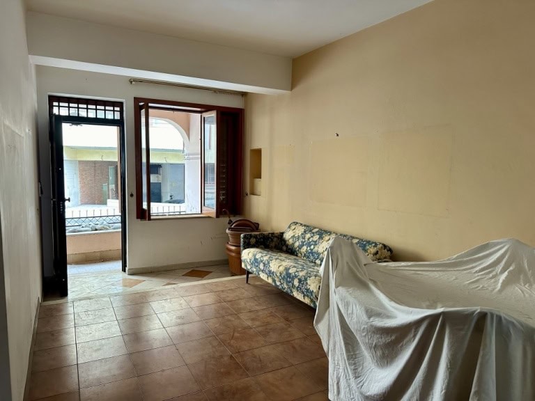 Casa indipendente al piano terra in vendita in via Giovanni Spagnolo 46, Barcellona P.G., Me
