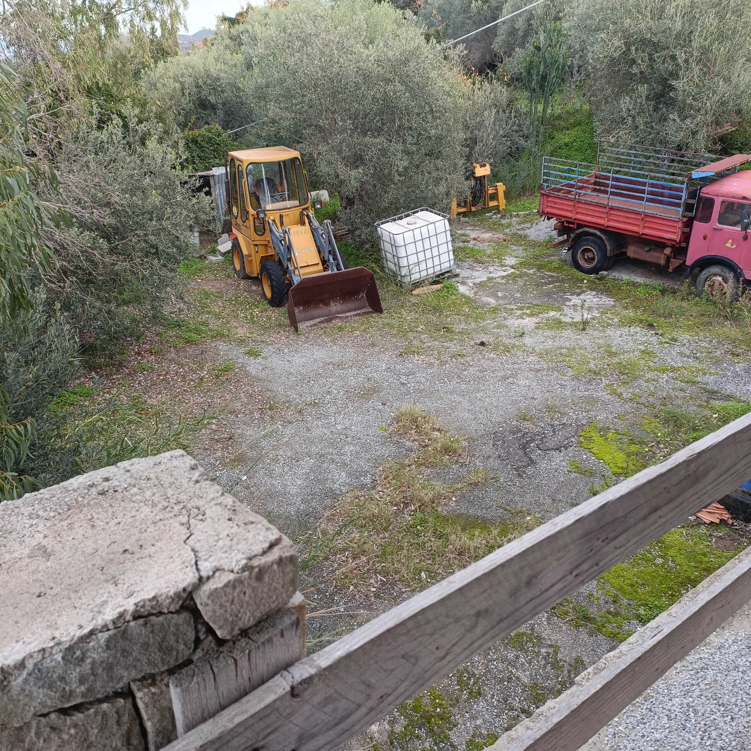 Codice immagine per SEO: scivolo-cantiere-esterno.