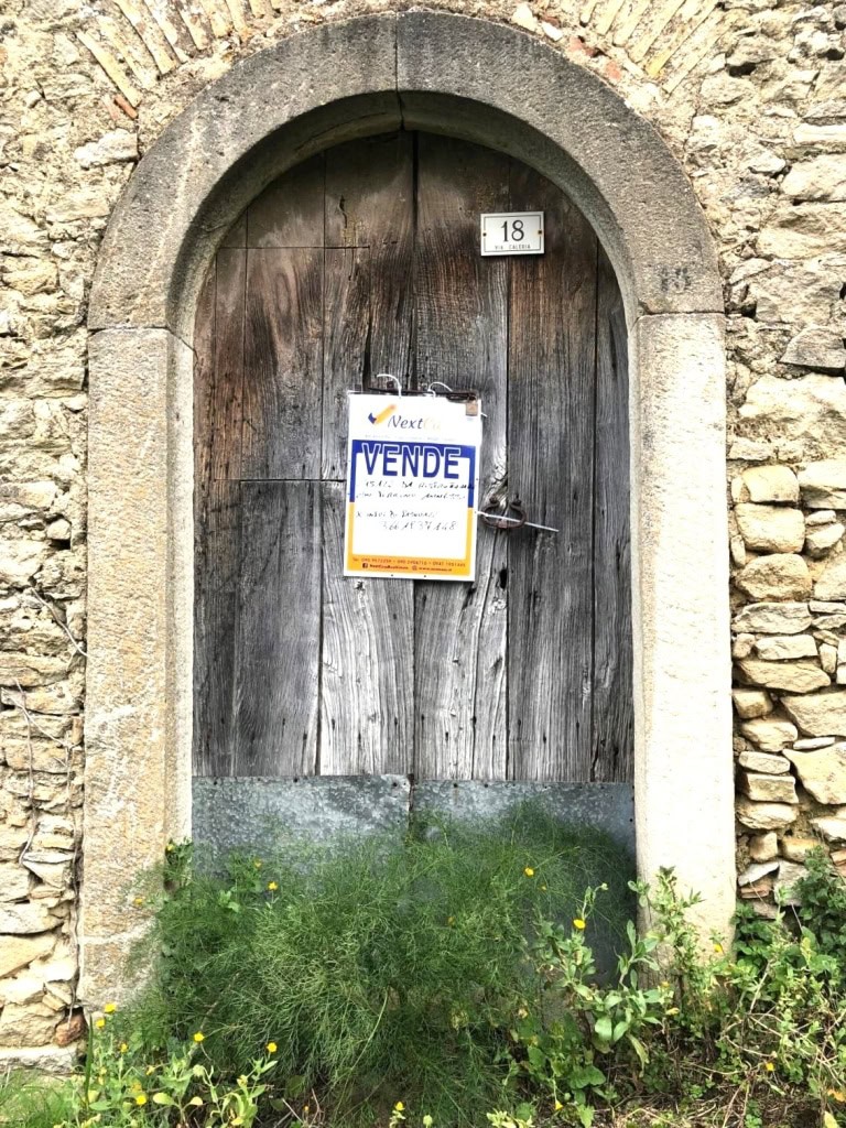 Casale in vendita in via Caleria 20, Basicò, Me