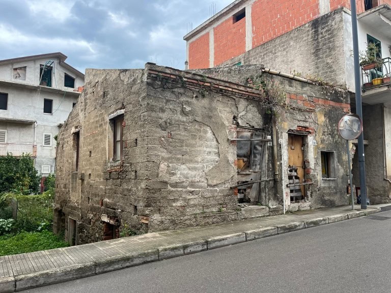 Rudere in vendita in Via Benedetto Caputo, Torrenova, Me