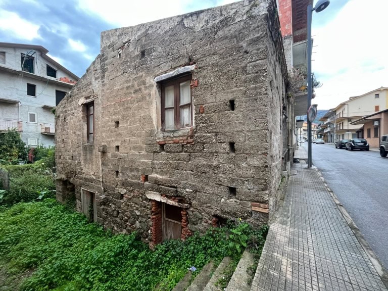 Rudere in vendita in Via Benedetto Caputo, Torrenova, Me