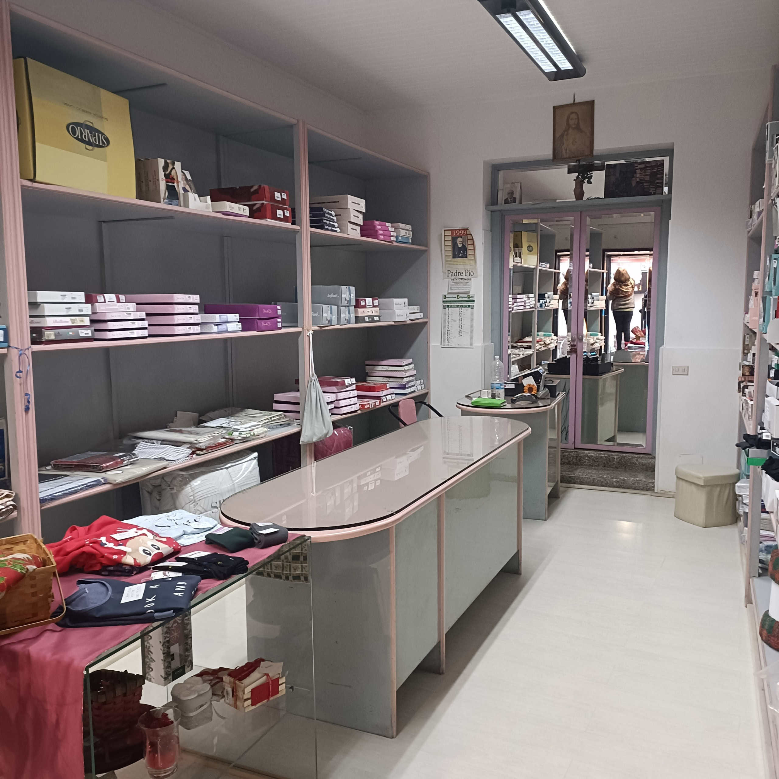 Vendita articoli per la casa e oggettistica in negozio NextCasa a Milano.