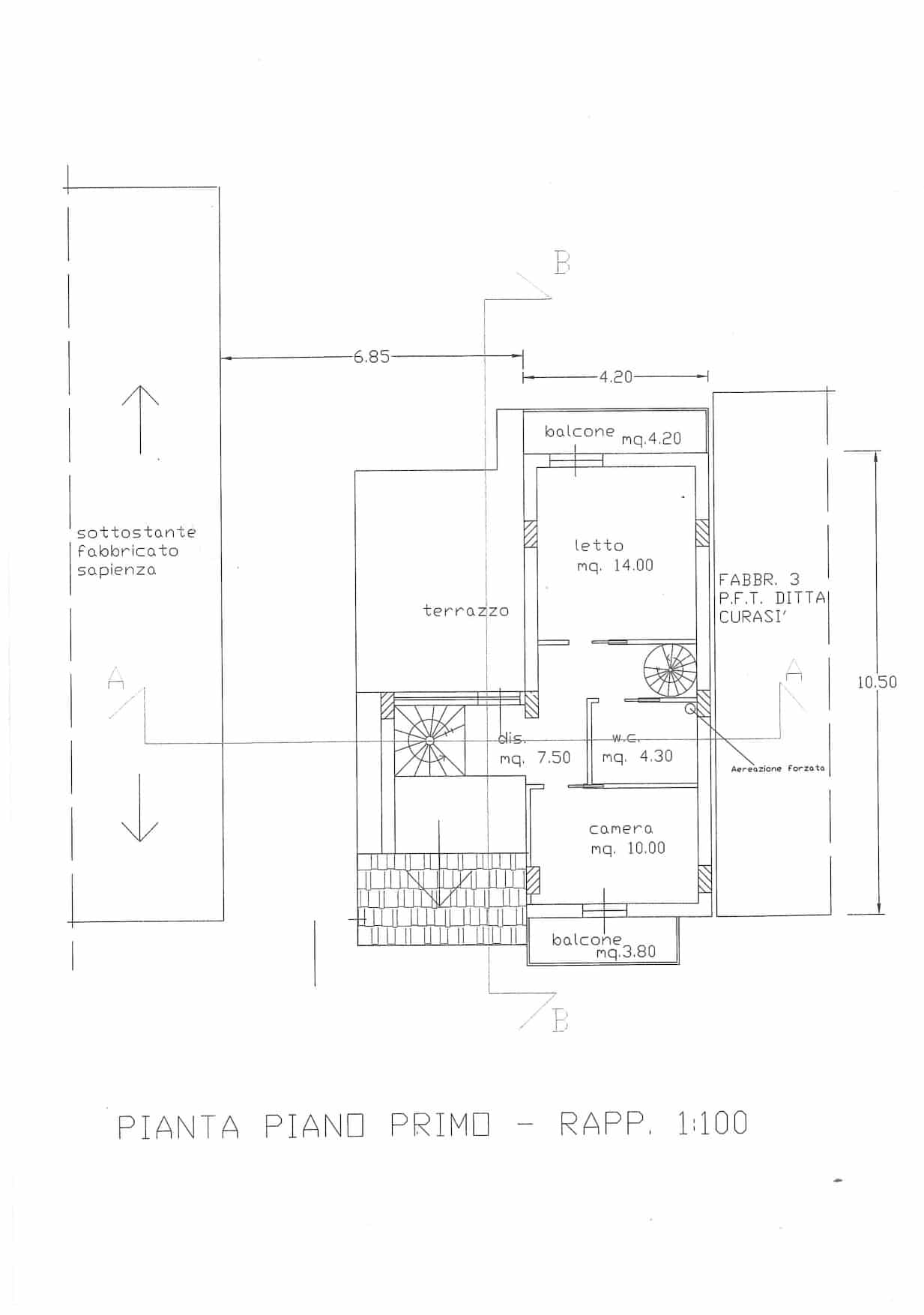 Codice planimetrico di un appartamento con camere da letto, terrazzi e balconi, ideale per investimenti immobiliari e ristrutturazioni edilizie.