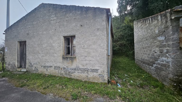 Ruderi con terreno in vendita in Via Serro Coniglio, Torrenova, Me