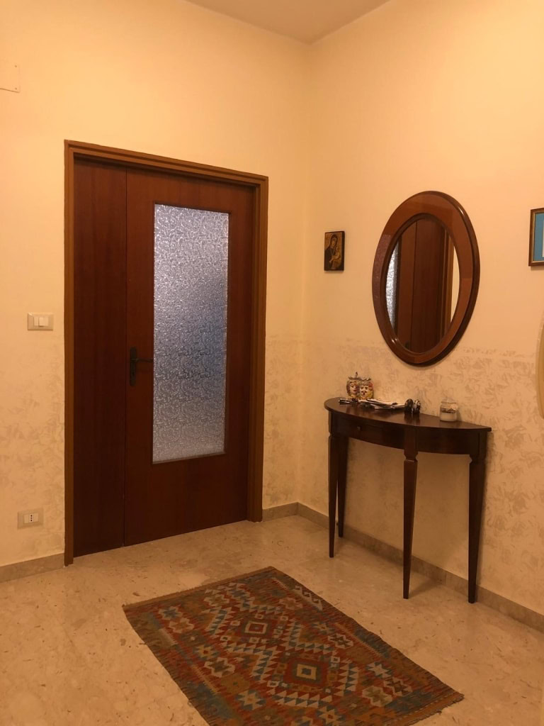 Appartamento in vendita in via Ugo di Sant’Onofrio 25, Barcellona P.G., Me