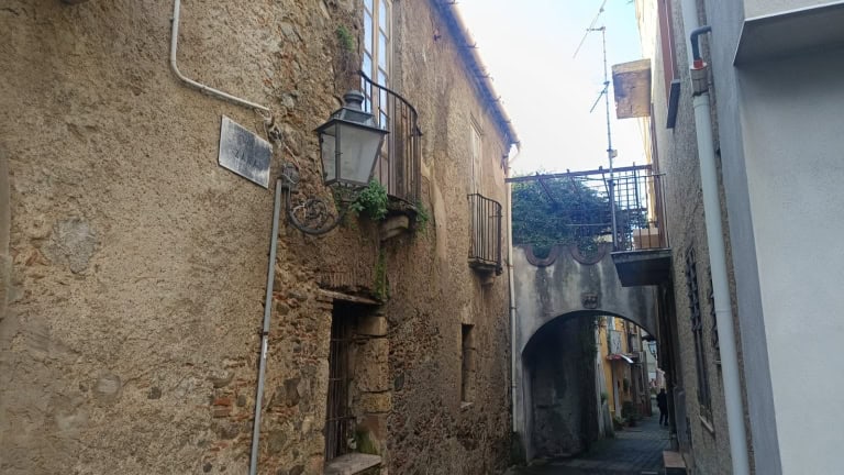 Casa indipendente in vendita in via Zara 1 a Saponara, Me