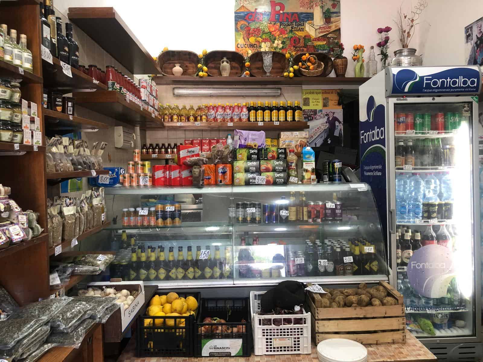 FileName: negozio alimentari NextCasa Sicilia prodotti tipici italiani.jpg.