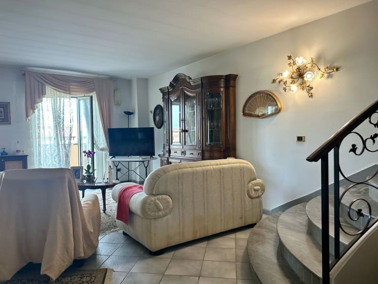 Appartamento in vendita in via Tre Monti a Milazzo, Me