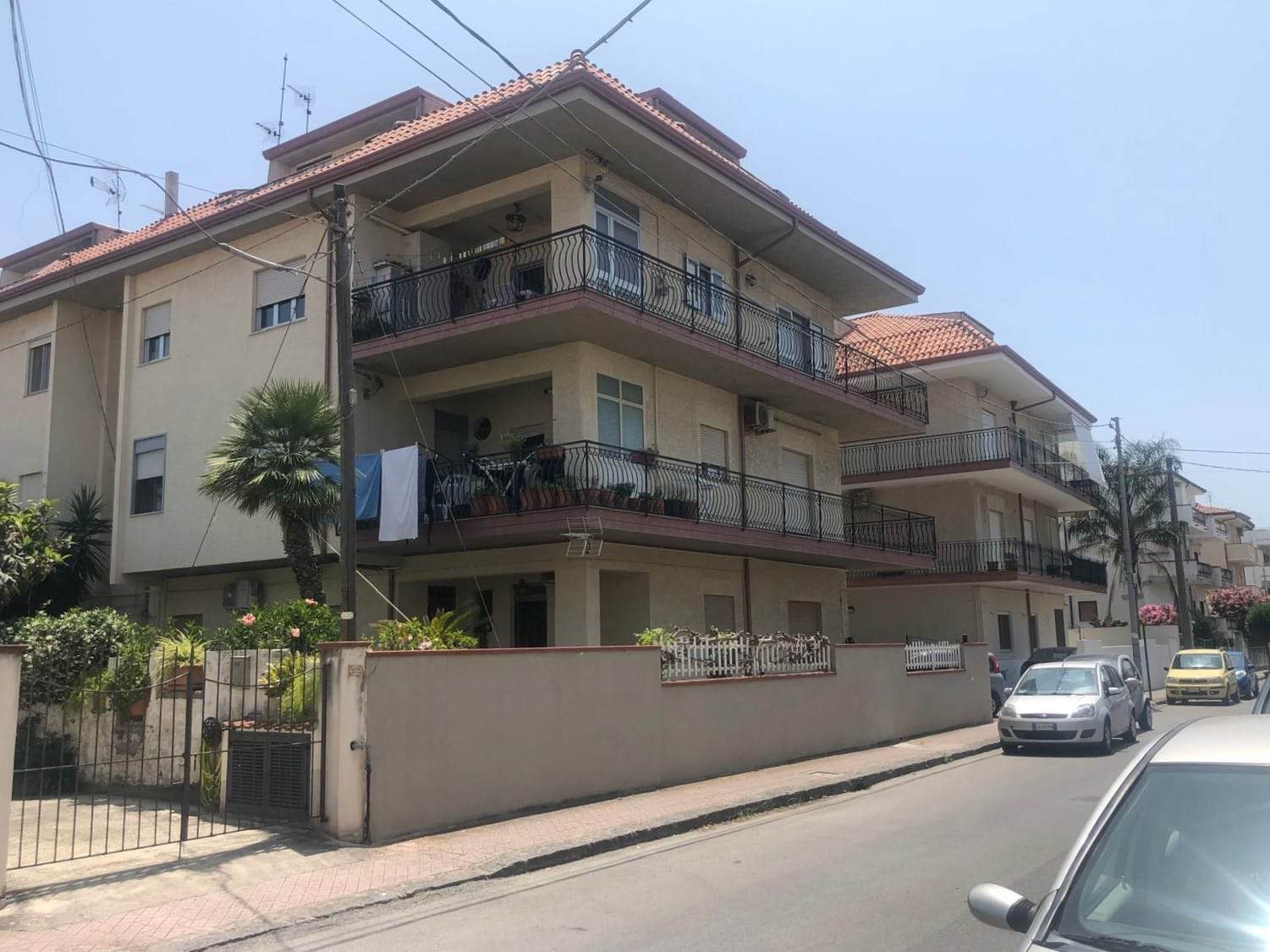 Appartamento-in-vendita-piano-terra-con-balconi-e giardino a corsico-Milano, NextCasa.