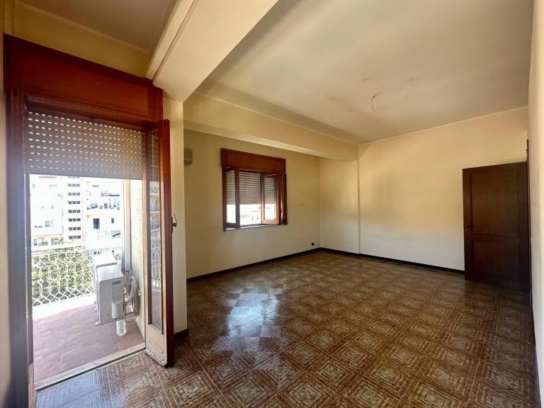 Appartamento in vendita in via G. Verdi, Barcellona P.G., Me