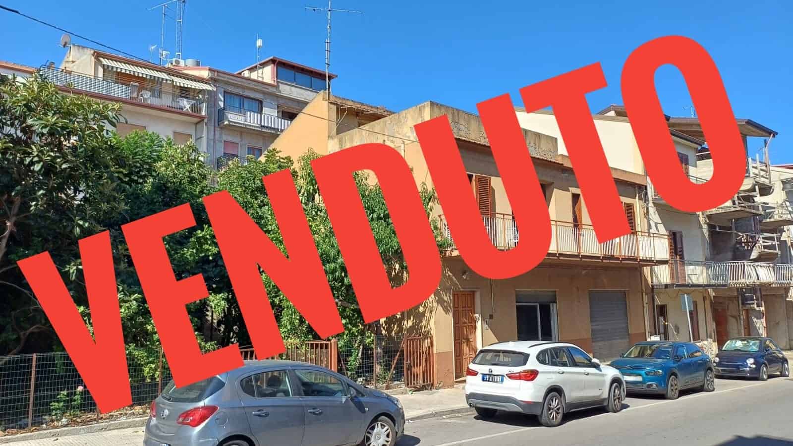 Ampia casa indipendente in vendita in zona residenziale a NextCasa, con giardino e garage, ideale per famiglie in cerca di spazio e comfort. Ottima opportunità immobiliare nel cuore della città.