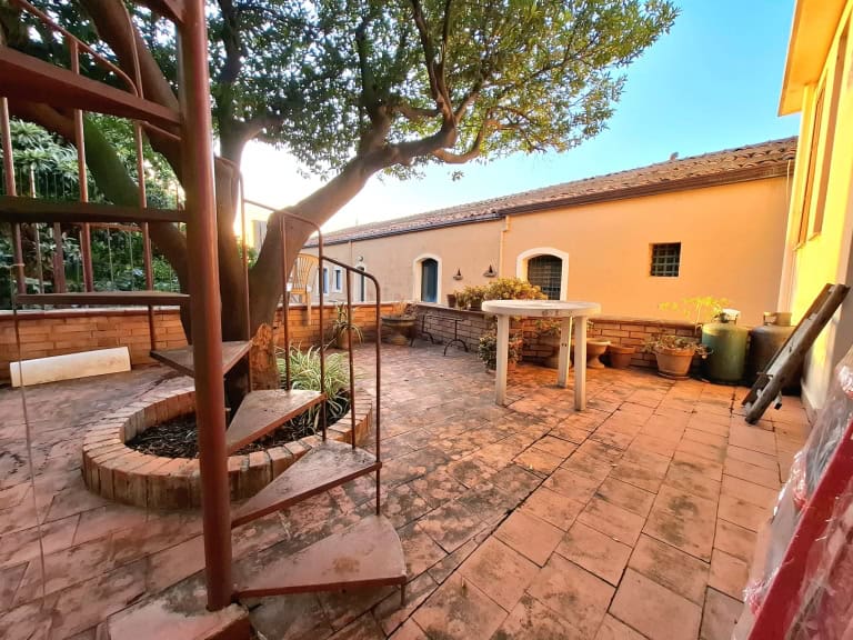Casa indipendente in vendita in via Pietre Rosse 3, Rodì Milici, Me