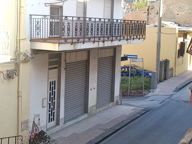 Terratetto in vendita in via Umberto I 287, Spadafora, Me