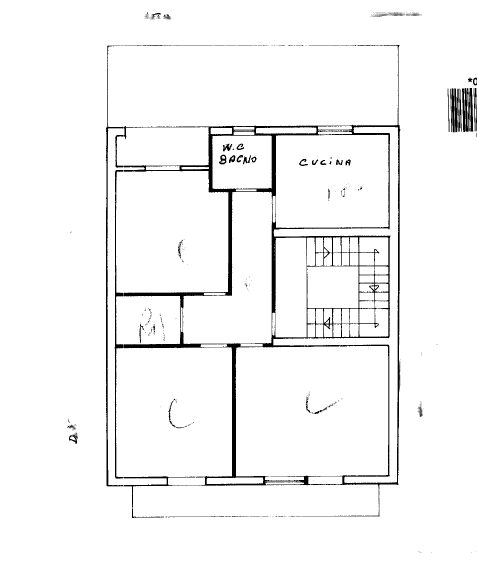 2. planimetria appartamento con stanze e servizi, ideale per investitori e acquirenti in cerca di immobili residenziali di qualità.
