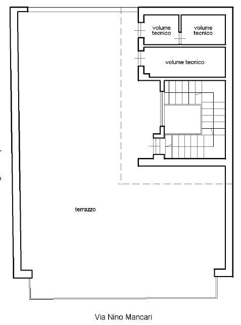 Ampia planimetria di terrazzo con aree tecniche e vista su via Nino Mancari, ideale per progetti di ristrutturazione e design di interni.