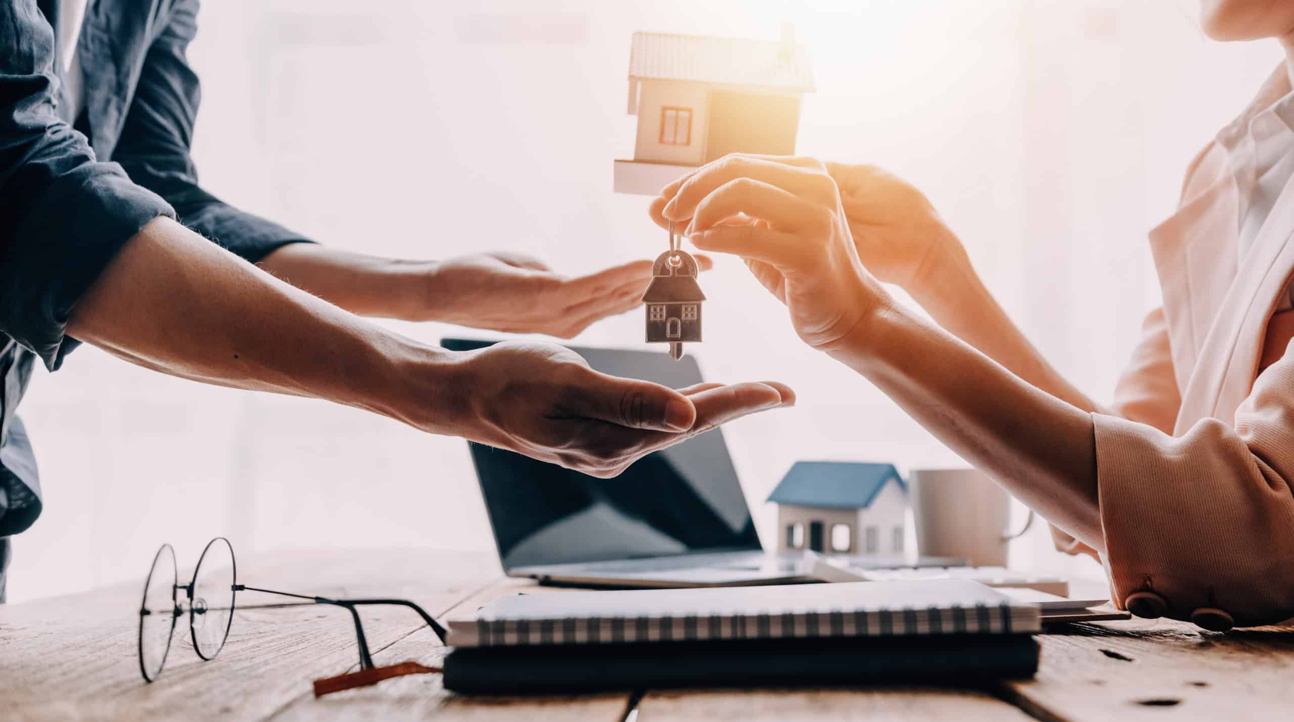 Proposta di immobili e consulenza immobiliare da NextCasa, con professionisti del settore che assistono nella compravendita e affitto di case e appartamenti in Italia. Servizi personalizzati e affidab.