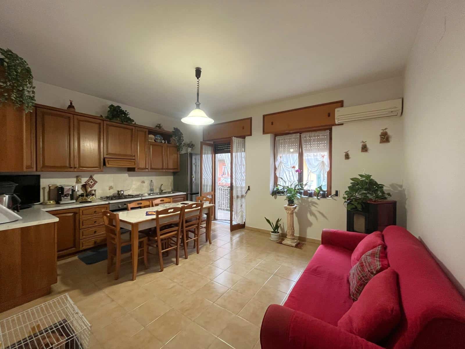Appartamento in vendita in Via Aldo Moro, Rocca di Capri Leone, Me