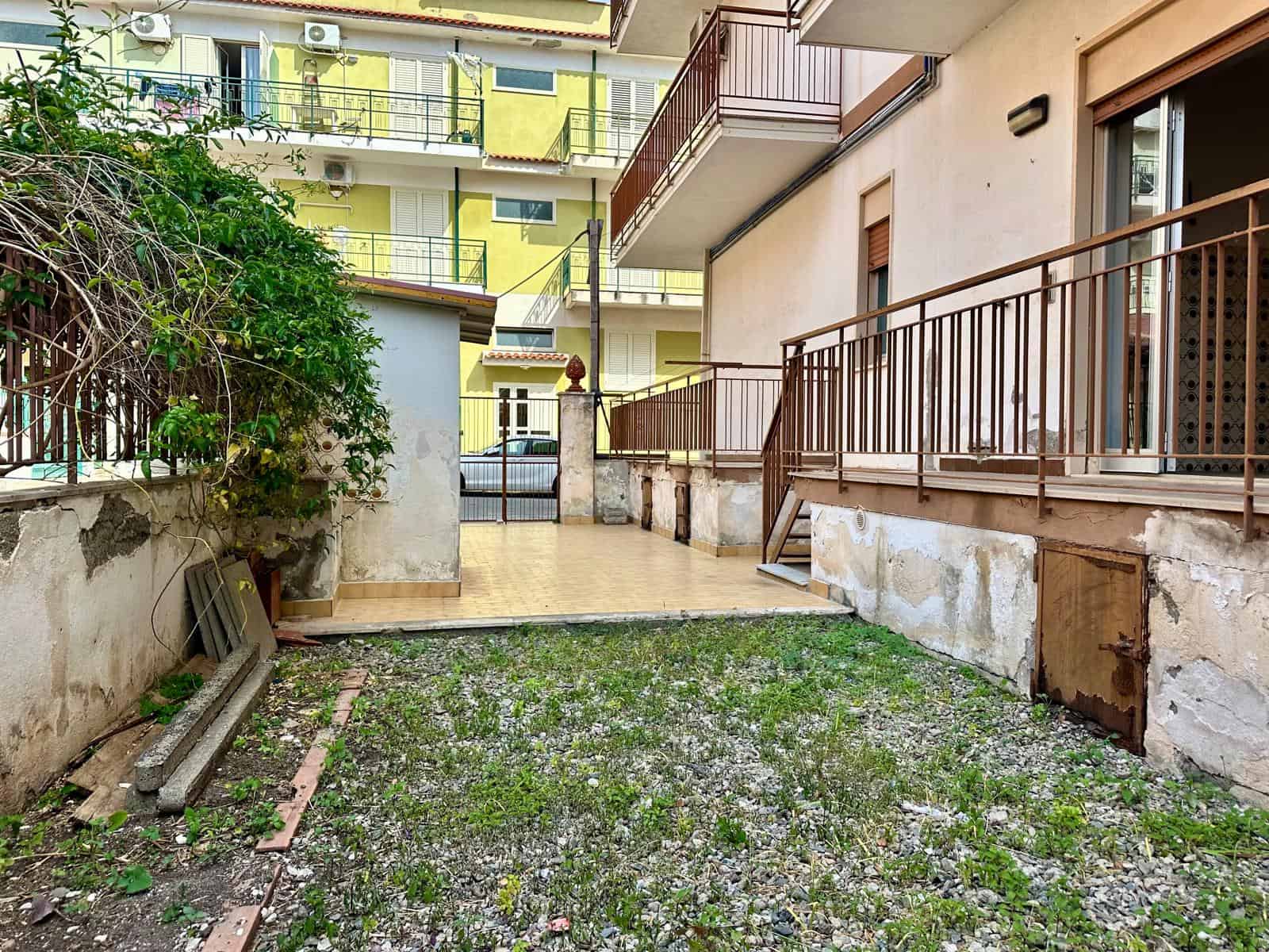 Appartamento in vendita in via Rosate 23, Oliveri, Me