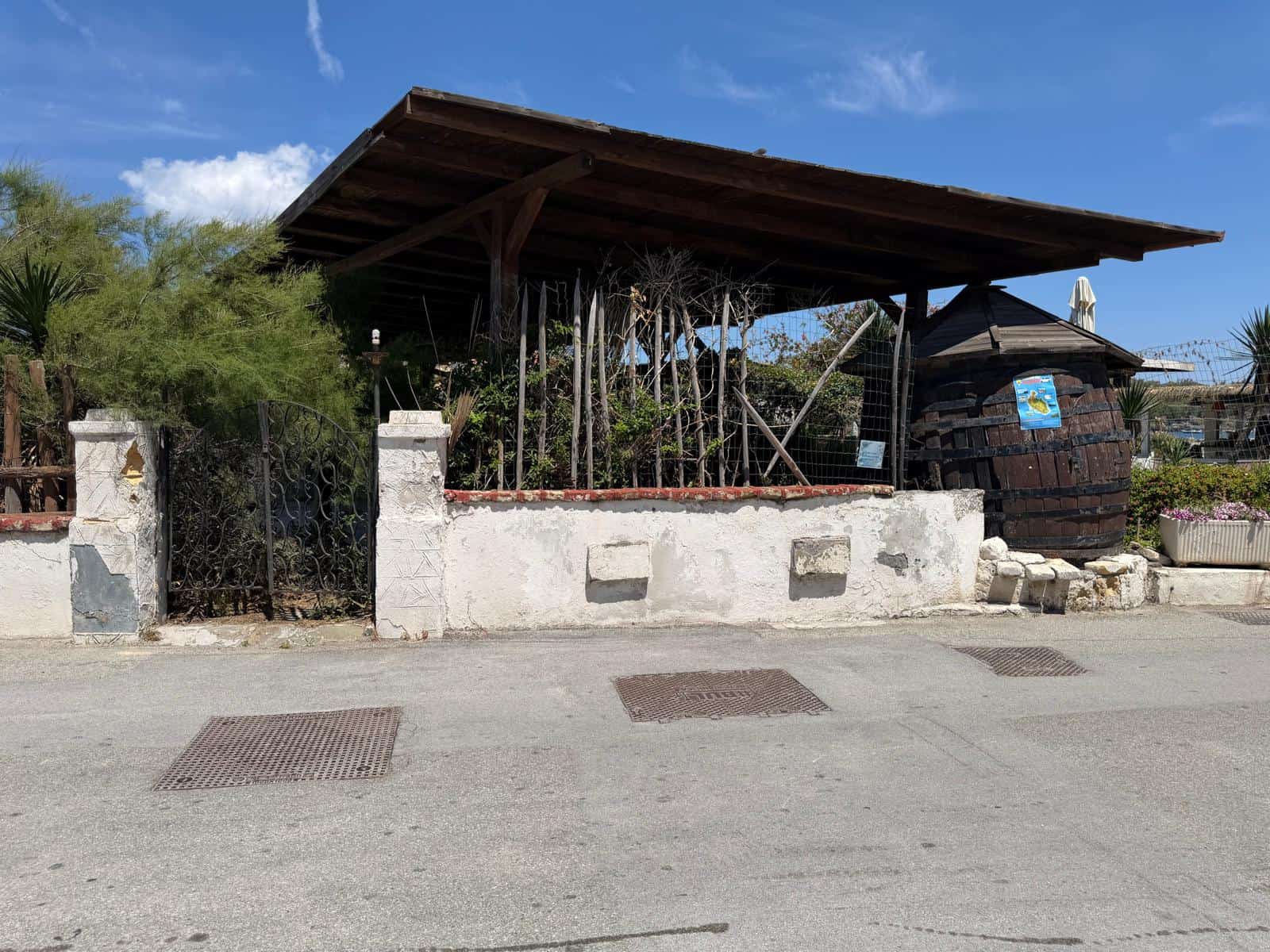 Locale commerciale in vendita in contrada Porto Levante Vulcano – Lipari