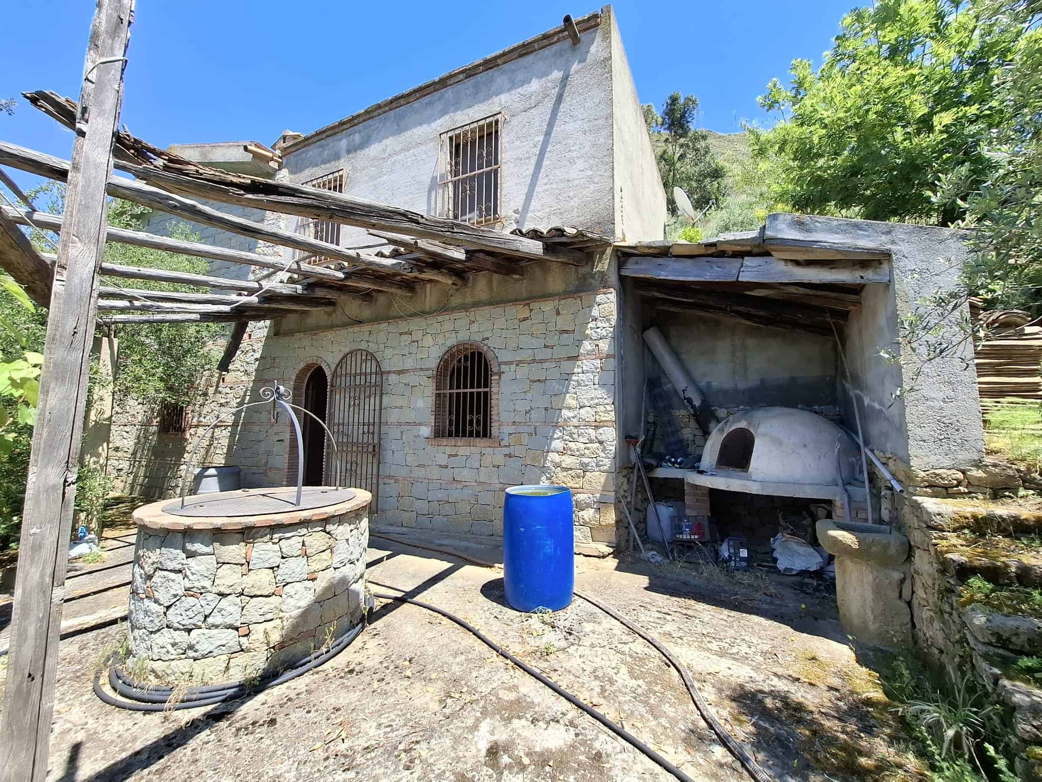 Proprietà in vendita in via Ciappazzi, Castroreale, Me