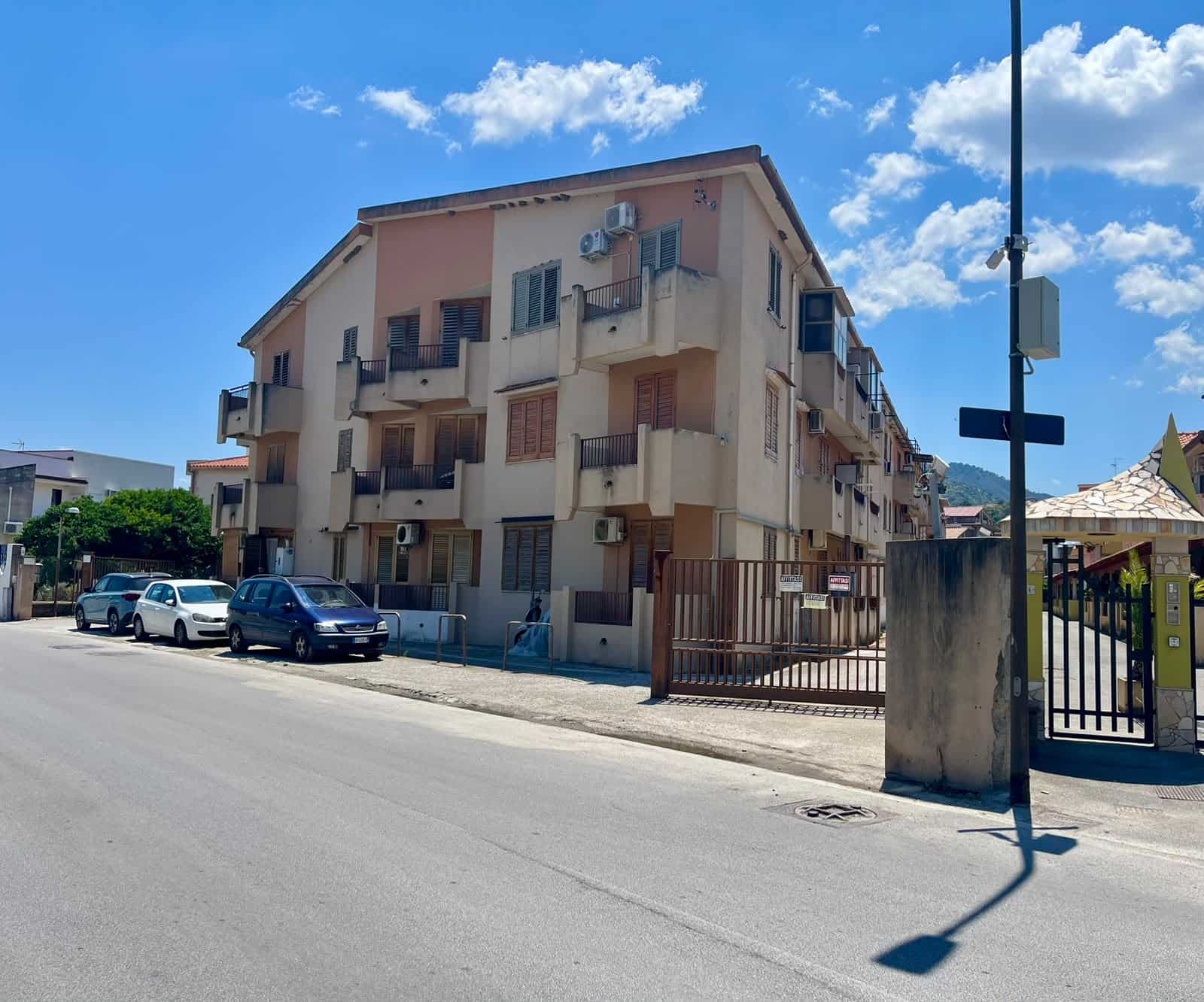 Appartamento in vendita in via Gaspare Amodeo 98, Oliveri, Me